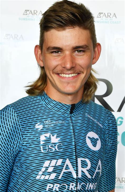 Alex Bogna .